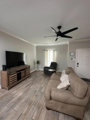 Entire House In Baton Rouge
